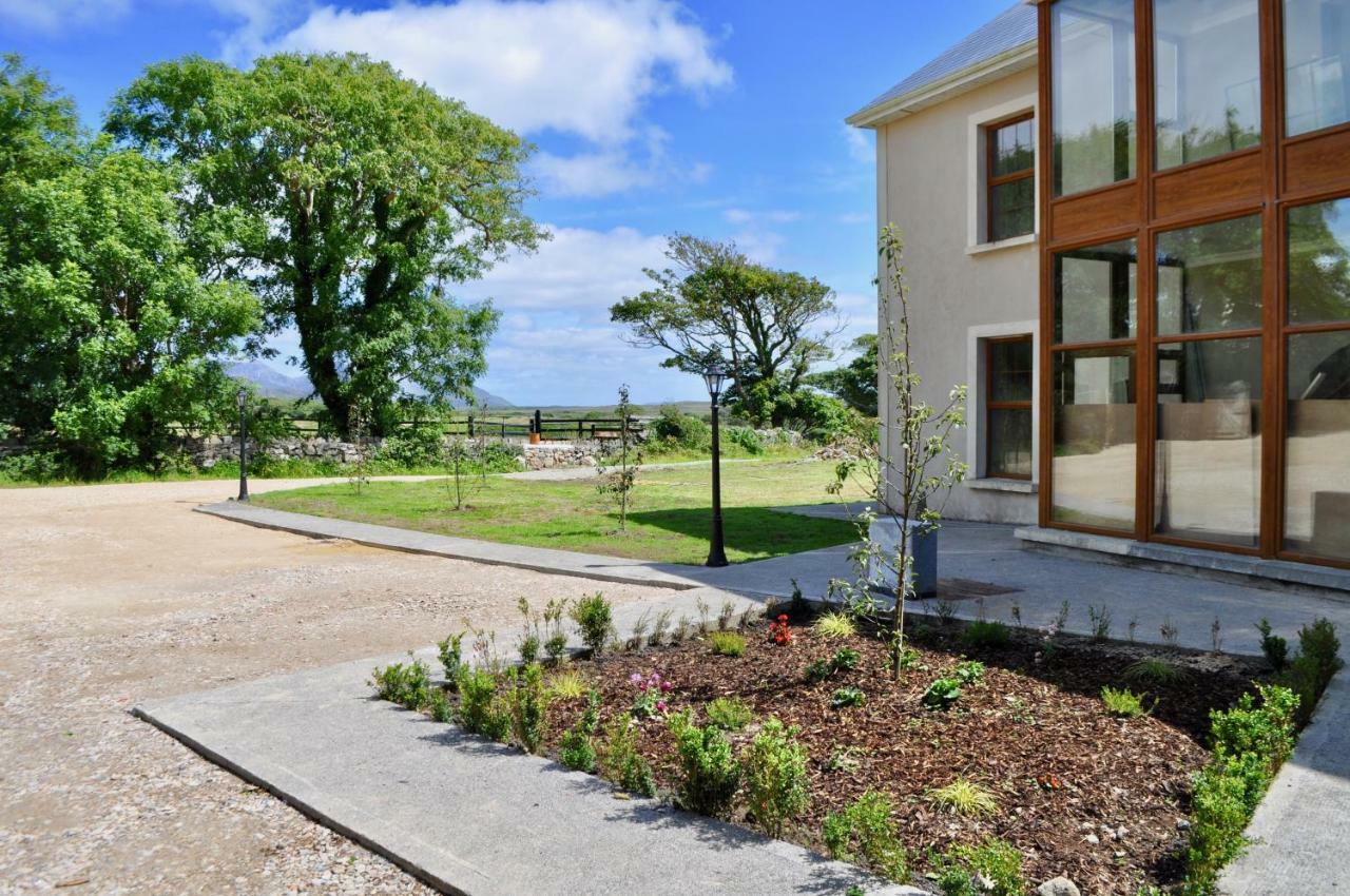 Island View Luxury Apartment Clifden Exteriör bild